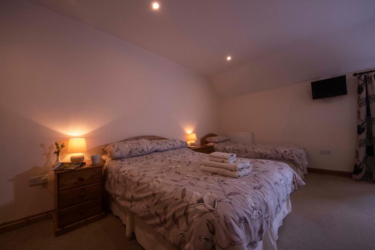 Bed and Breakfast Polhilsa Farm Callington Exterior foto