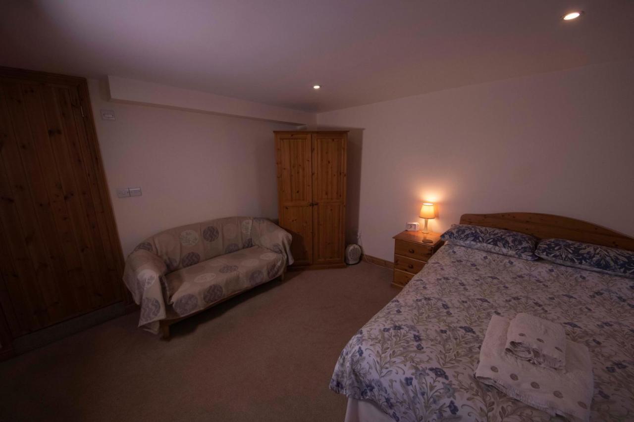 Bed and Breakfast Polhilsa Farm Callington Exterior foto
